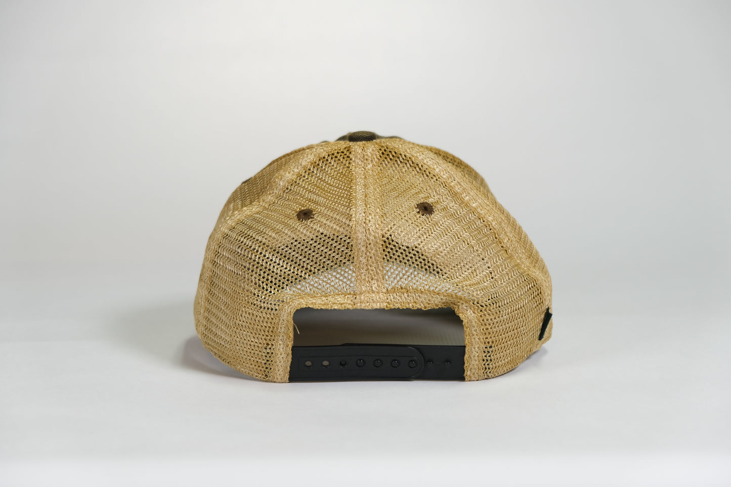 325th Airborne Infantry Regiment (AIR) DUI, 82nd Airborne Division Patch Embroidered Full Color Old Faithful Trucker Cap - Shamrock Collective